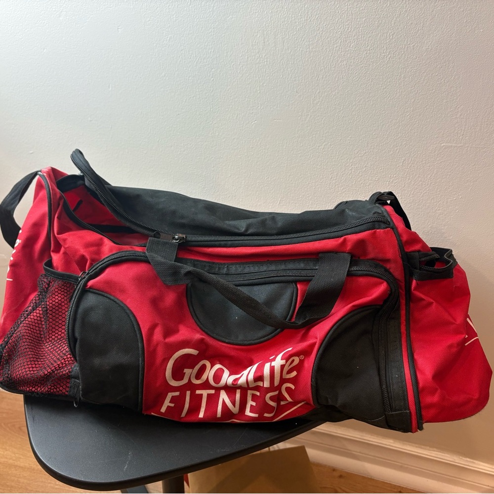 ✨Free with Purchase✨ Red and Black Gym Bag